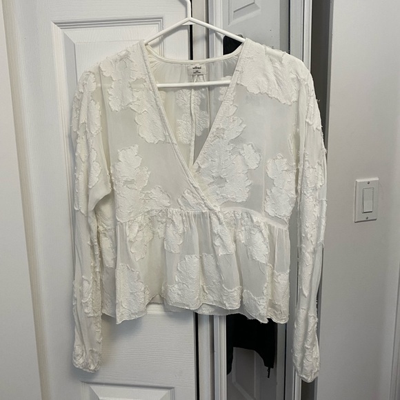 Aritzia peplum blouse - Picture 2 of 2